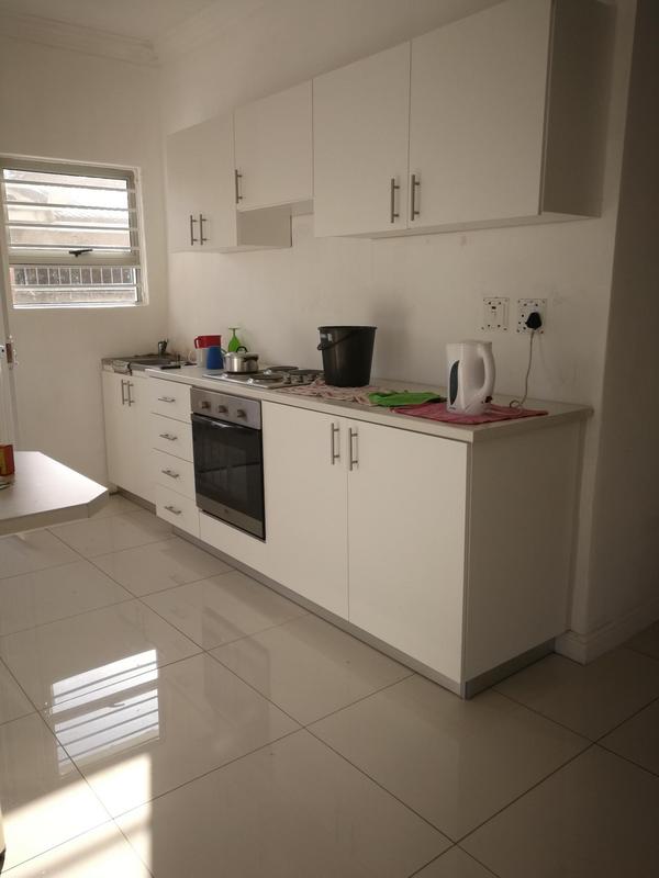 2 Bedroom Property for Sale in Peerless Park East Western Cape